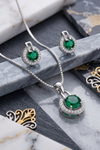 The Radiant Emerald Solitaire Set