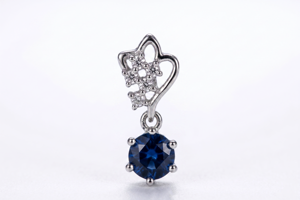 The Sapphire Heart Blossom Pendant
